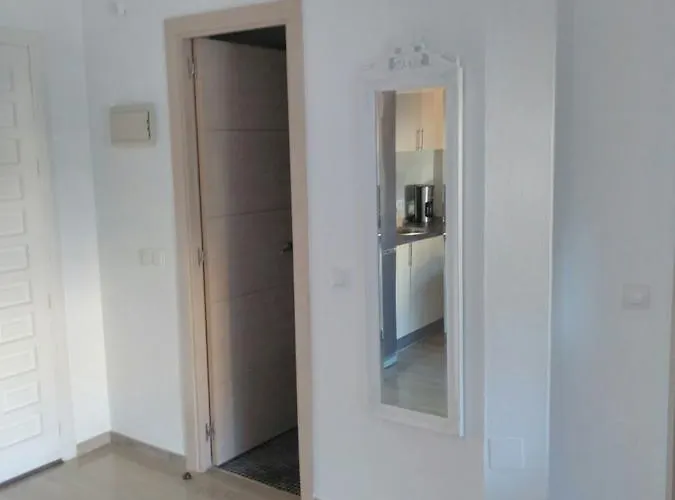 Benalbeach Yasmine Apartament *